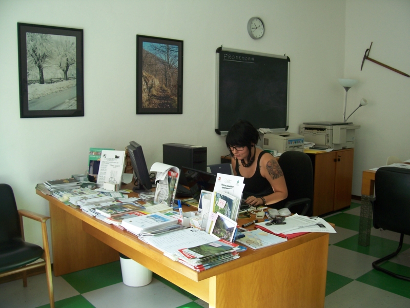  Image name: Ufficio08.jpg 
 width: 800 pixel 
 height: 601 pixel 
 Size: 323833 bytes 
 Click to enlarge 